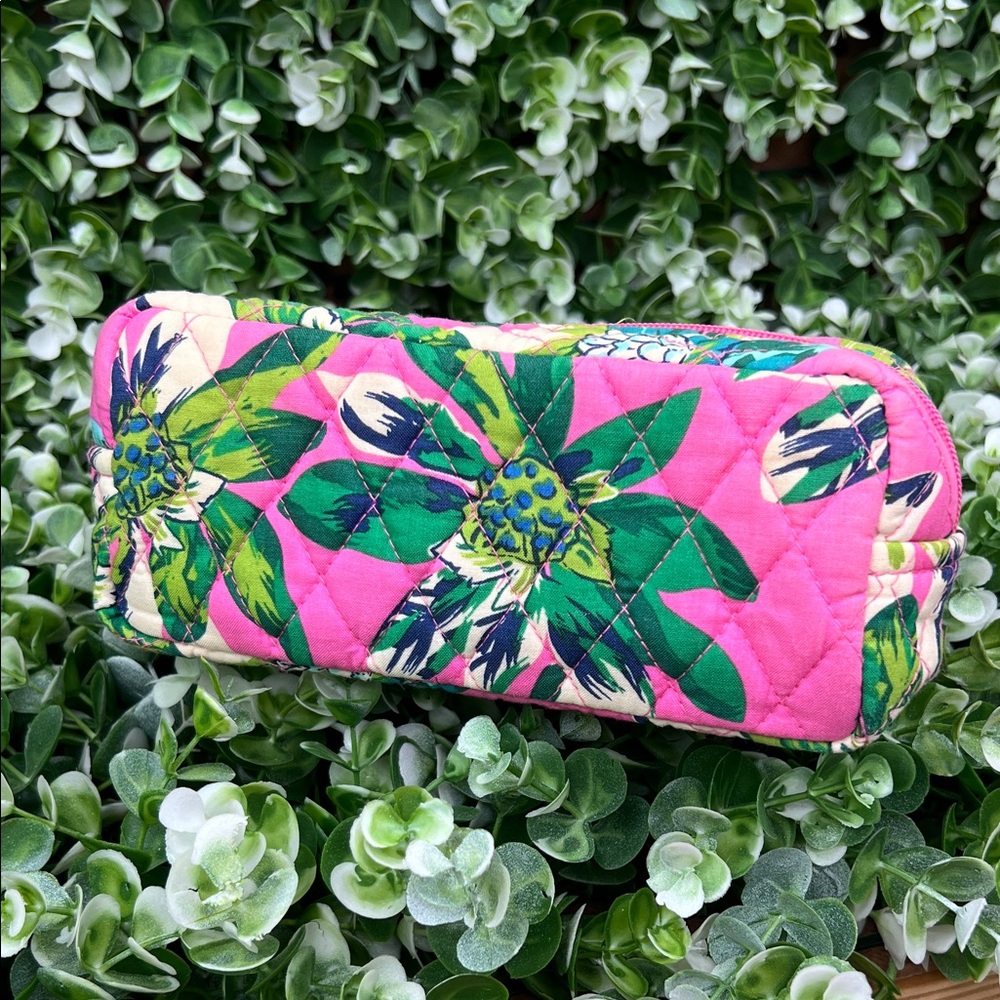 Vera Bradley Tropical Paradise Makeup Brush Bag